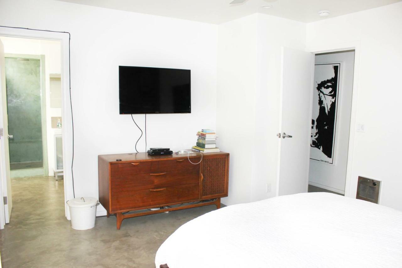 Ocean Front Vortex Female Hostel Private Rooms Free Bikes Λος Άντζελες Εξωτερικό φωτογραφία